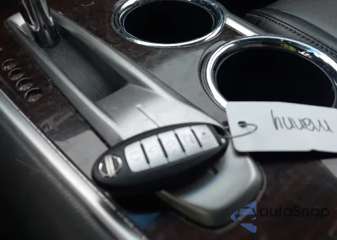 2015 Nissan Pathfinder Platinum from USA, damaged, VIN 5N1AR2MN7FC659191